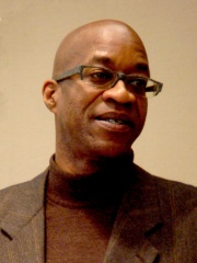 Photo of Edwin Moses