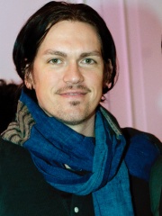 Photo of Steve Howey