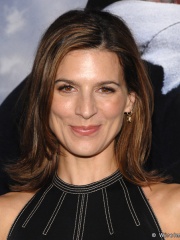 Photo of Perrey Reeves