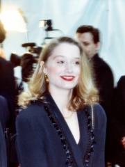 Photo of Katherine LaNasa