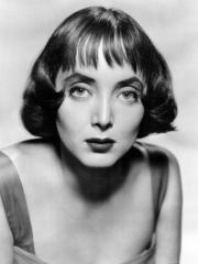 Photo of Carolyn Jones