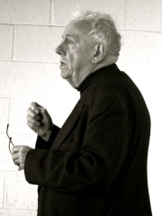 Photo of Alasdair MacIntyre