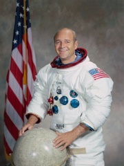 Photo of Ronald Evans