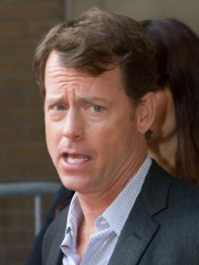 Photo of Greg Kinnear