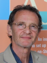 Photo of Anton Lesser