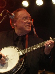 Photo of Earl Scruggs