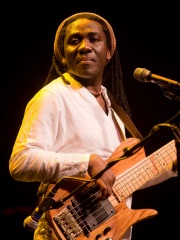 Photo of Richard Bona