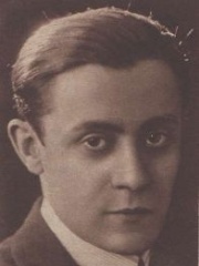 Photo of Enrique Jardiel Poncela