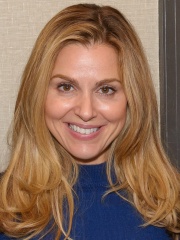 Photo of Cara Buono