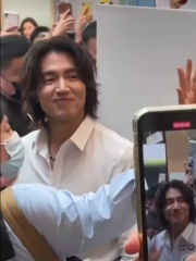 Photo of Jerry Yan