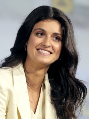 Photo of Anya Chalotra