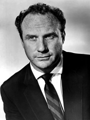 Photo of Jack Warden