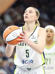 Photo of Paige Bueckers