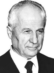 Photo of Kenan Evren