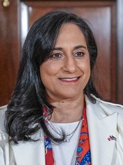 Photo of Anita Anand