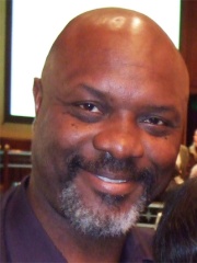 Photo of Robert Wisdom