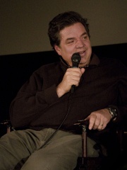 Photo of Oliver Platt