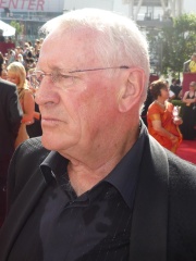 Photo of Len Cariou