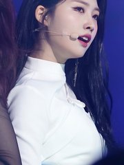 Photo of Kim Si-hyeon