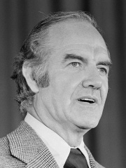 Photo of George McGovern