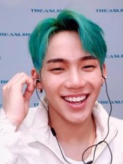 Photo of Choi Hyun-suk
