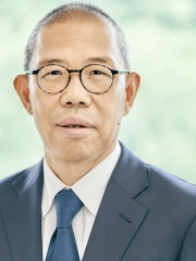 Photo of Zhong Shanshan