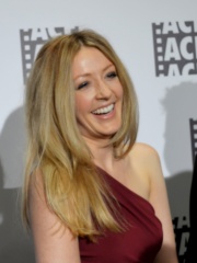 Photo of Jennifer Finnigan