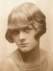 Photo of Daphne du Maurier