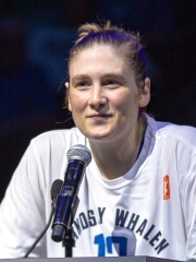 Photo of Lindsay Whalen