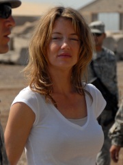 Photo of Cynthia Watros