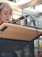 Photo of Arantxa Urretabizkaia