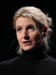 Photo of Elizabeth Gilbert