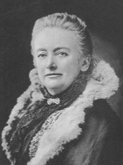 Photo of Amelia Edwards