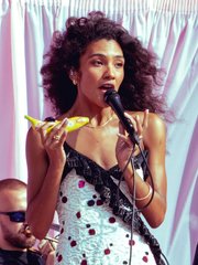 Photo of Olivia Dean