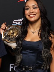 Photo of Roxanne Perez