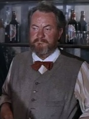 Photo of Leo McKern