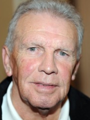 Photo of Johnny Giles