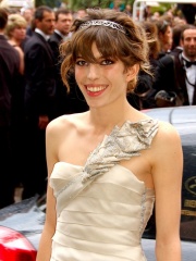 Photo of Lou Doillon