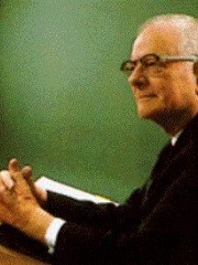 Photo of W. Edwards Deming