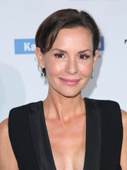 Photo of Embeth Davidtz