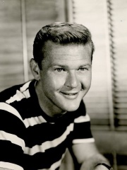 Photo of Martin Milner