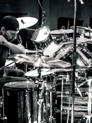 Photo of Dave Lombardo