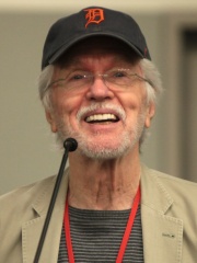 Photo of Tom Skerritt