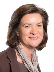 Photo of Eluned Morgan