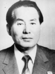 Photo of Kang Song-san