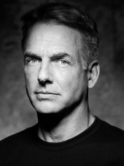 Photo of Mark Harmon