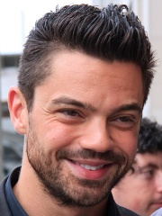 Photo of Dominic Cooper