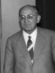 Photo of Otto Winzer