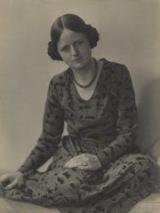 Photo of Joan Robinson