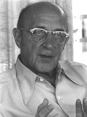 Photo of Carl Rogers